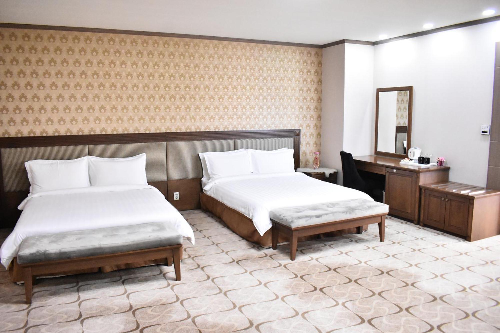 Sunjin Grand Hotel Oelan-bator Buitenkant foto