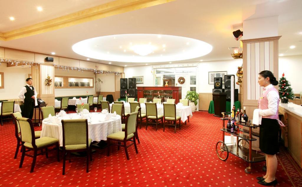 Sunjin Grand Hotel Oelan-bator Buitenkant foto